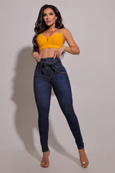 Calça Jeans Feminina Modeladora com Cinto